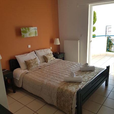 Schinas Apts. Lägenhet Tolofón Rum bild